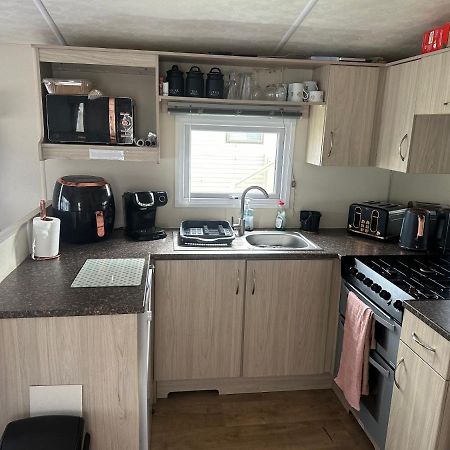 Hotel Angie'S Caravan At Seawick Saint Osyth Exteriér fotografie